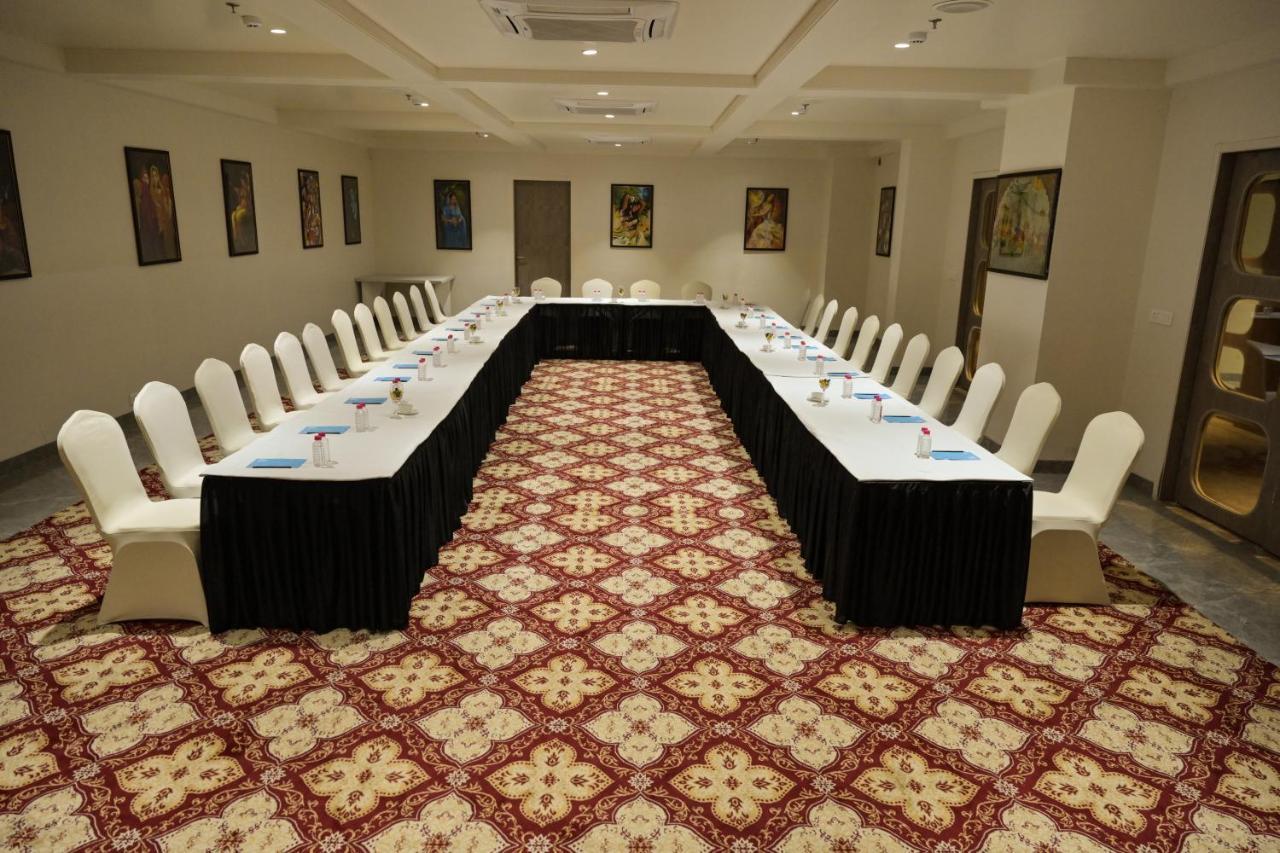 Stardom Resort جايبور المظهر الخارجي الصورة
